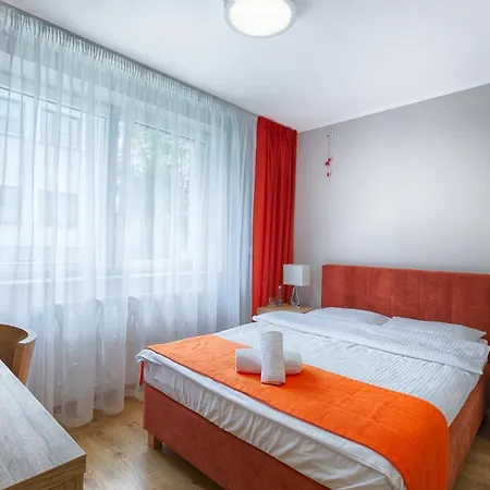 אתר נופש Sloneczne Wzgorze טארנאו