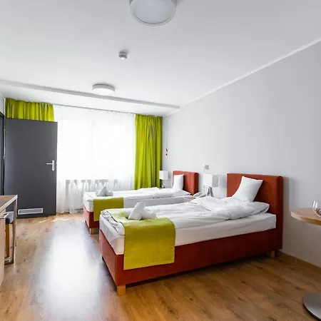 Sloneczne Wzgorze טארנאו