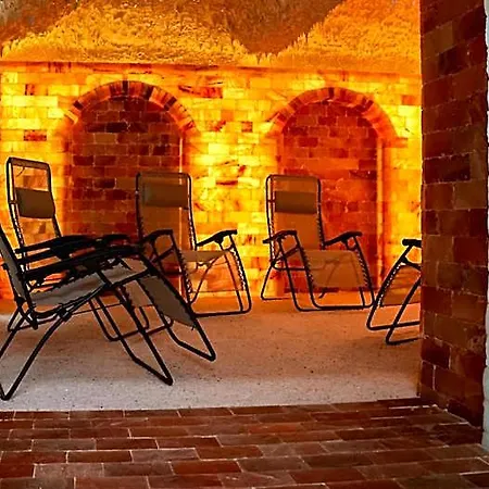 Sloneczne Wzgorze Resort *