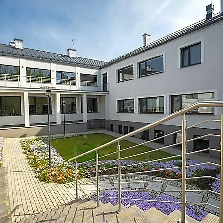 Sloneczne Wzgorze Resort *